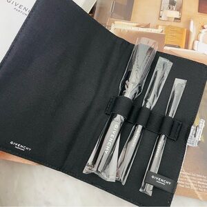 Givenchy Makeup Brush‎ set with brush holder